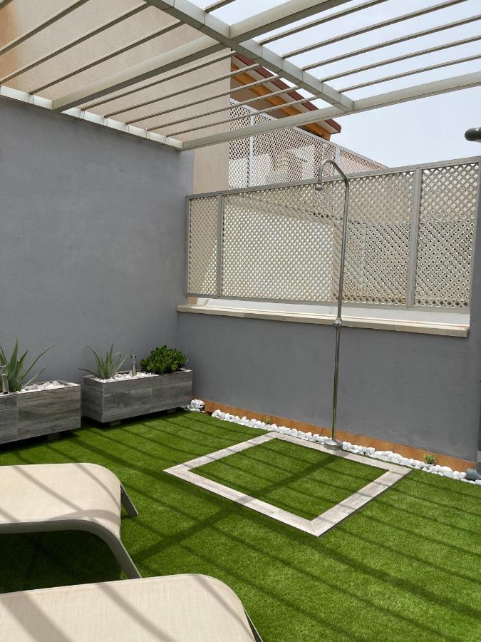 Atico "Turquesa Beach" Con Piscina, Terraza Y Barbacoa Sardina ภายนอก รูปภาพ