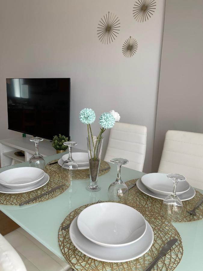 Atico "Turquesa Beach" Con Piscina, Terraza Y Barbacoa Sardina ภายนอก รูปภาพ